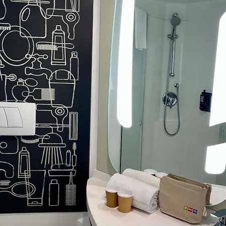 Ibis Barcelona Meridiana-3
